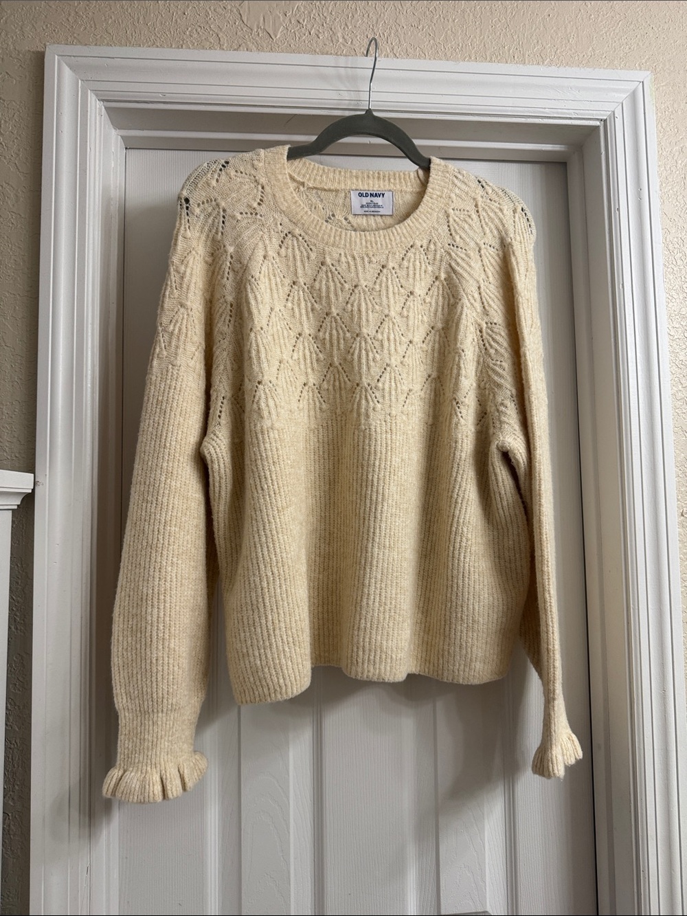 Old Navy Cream Pointelle Crewneck Sweater